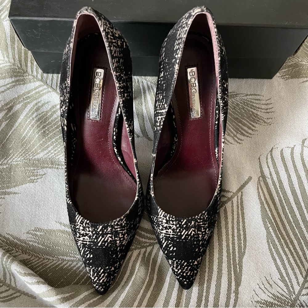 Bcbgeneration Treasure Pumps - image 4